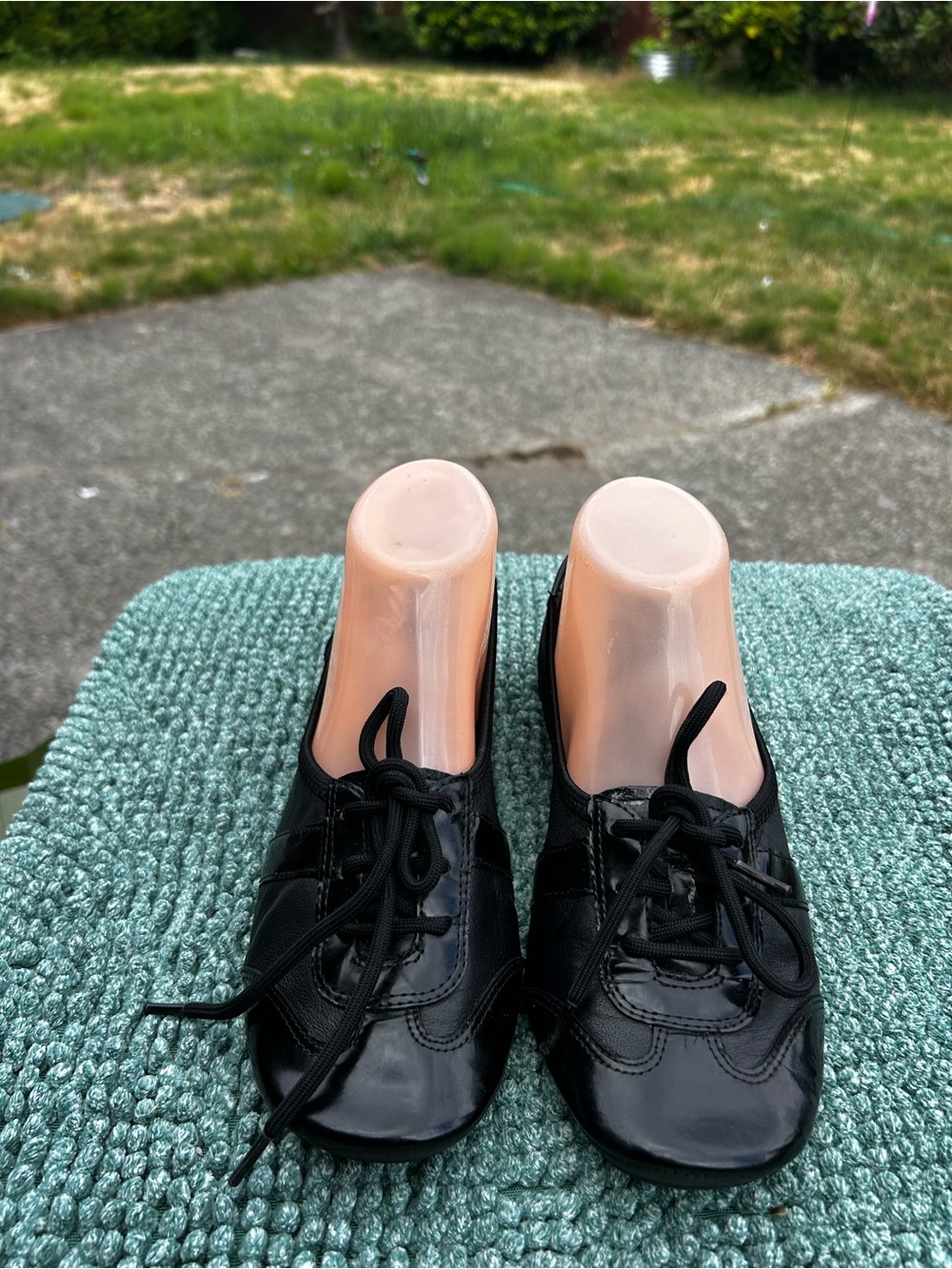 Nine West Women’s Black Lace-Up Leather Flats Shoes Size 6M - Picture 2 of 12